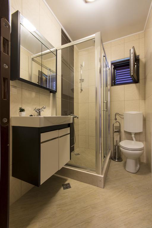 Jedro Apartmani Херцег Нови Екстериор снимка