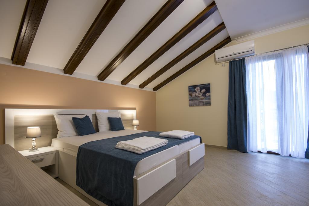 Jedro Apartmani Херцег Нови Екстериор снимка