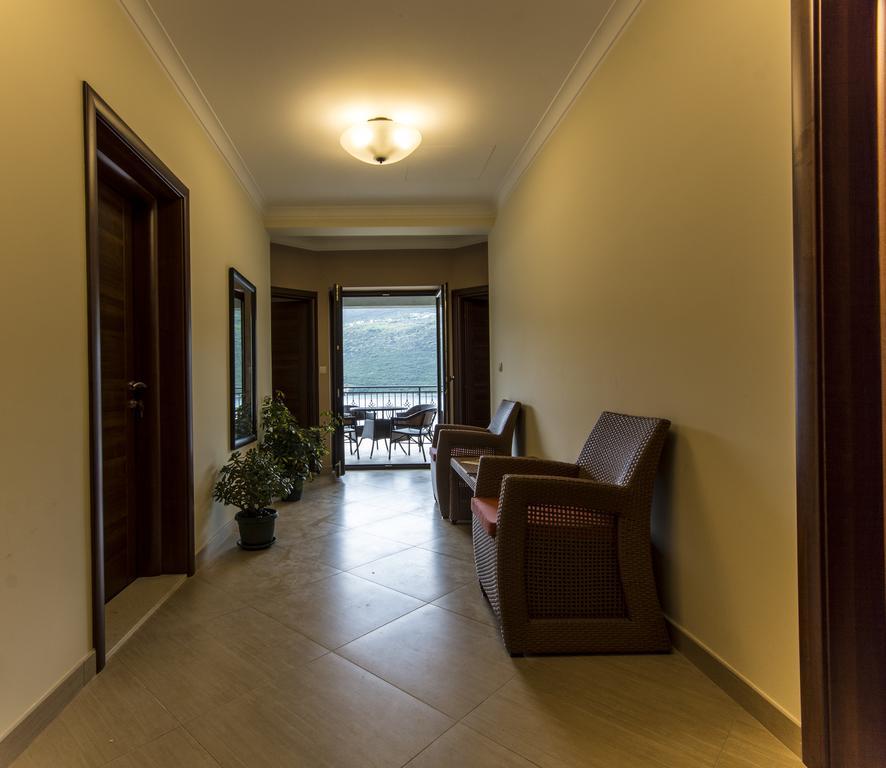 Jedro Apartmani Херцег Нови Екстериор снимка