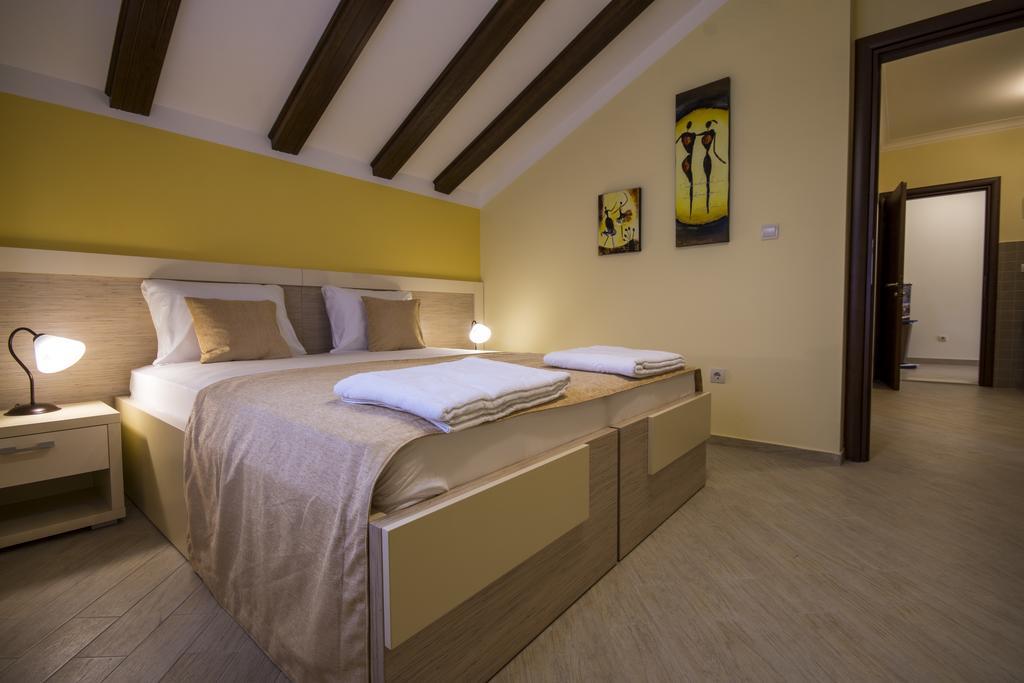 Jedro Apartmani Херцег Нови Екстериор снимка